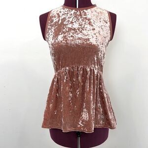 Knox Rose Dust Pink Velvet Sleeveless Top Low High style XS